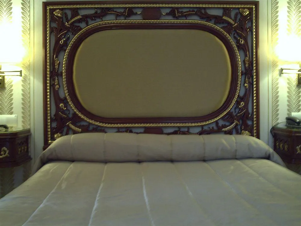 Adriano Boutique Sevilla Hotel