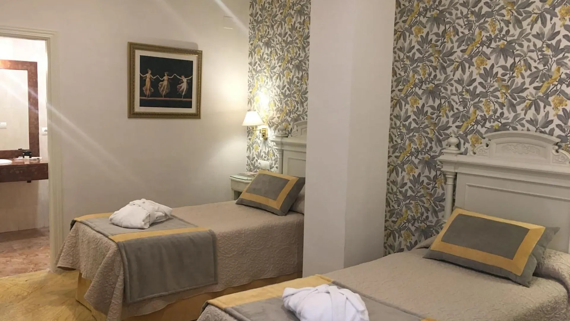 Adriano Boutique Sevilla Hotel