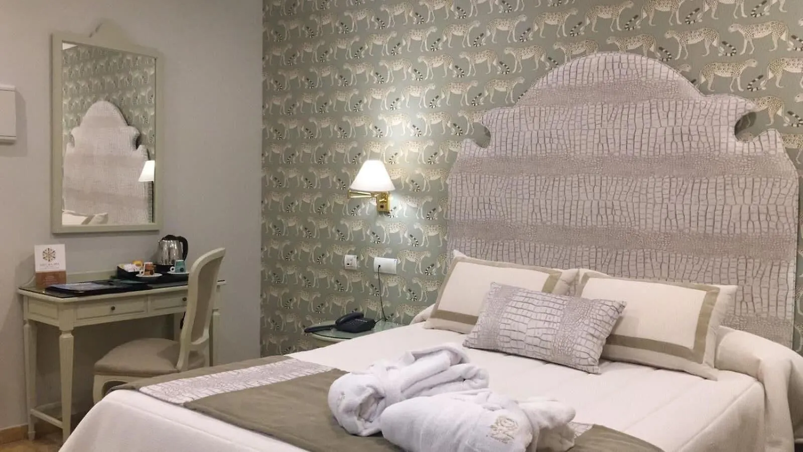 Adriano Boutique Sevilla España