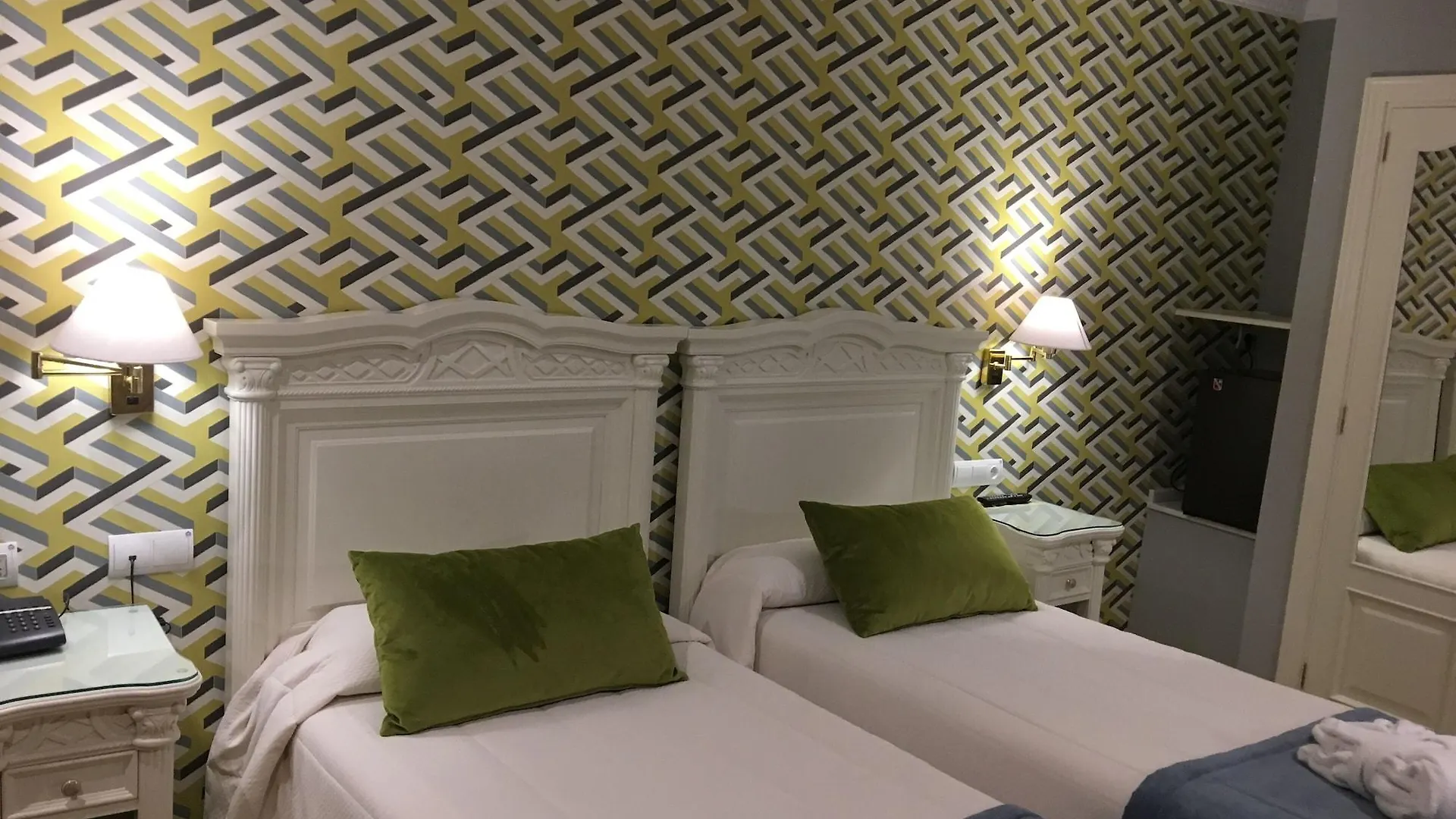 Adriano Boutique Sevilla Hotel